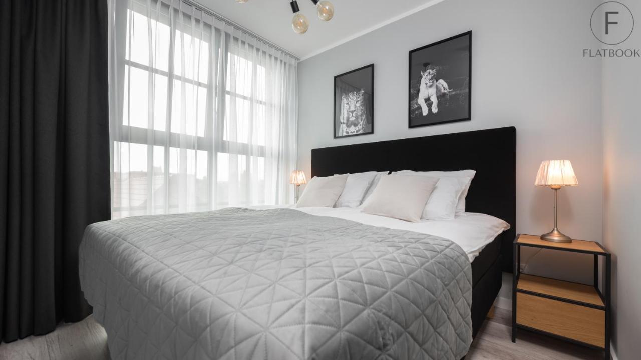 Flatbook - City Center Spa Apartments Dwie Motlawy Gdańsk Exteriör bild