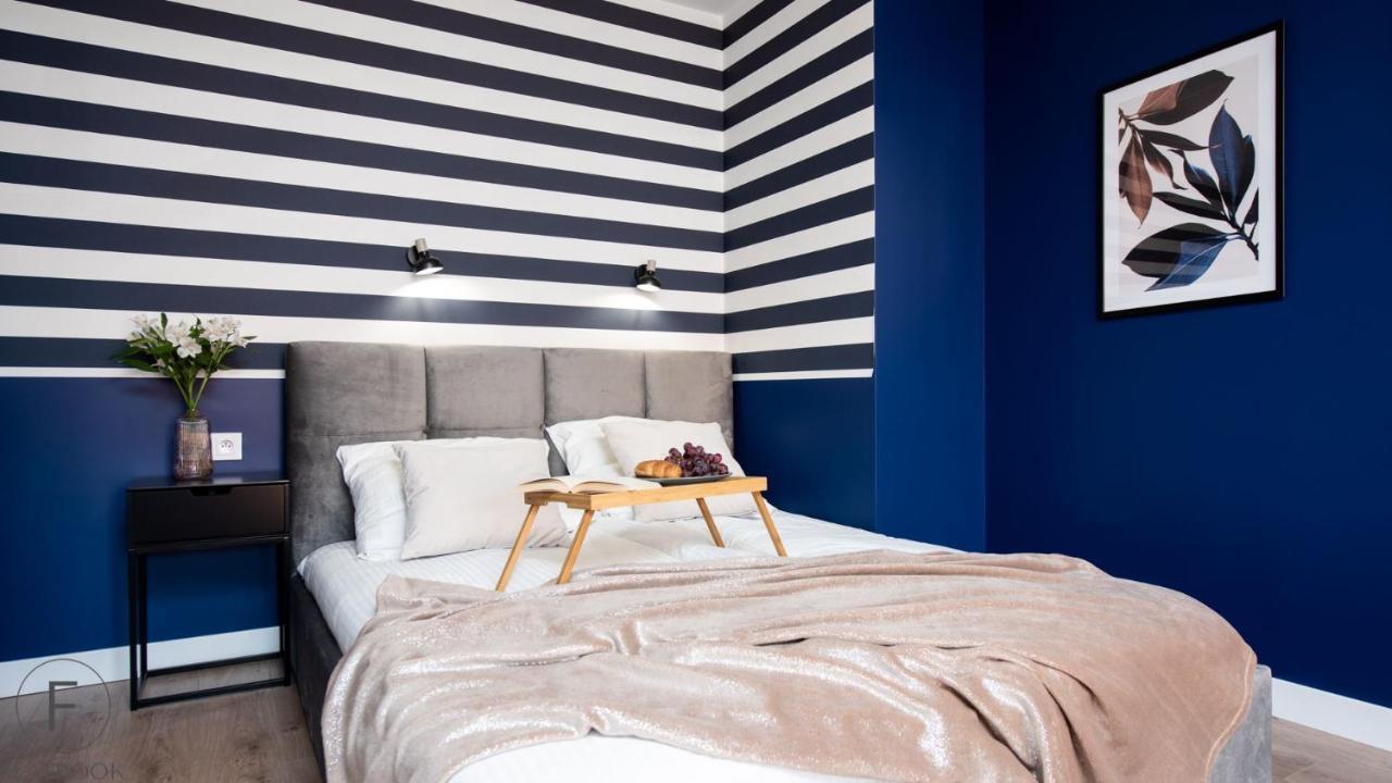 Flatbook - City Center Spa Apartments Dwie Motlawy Gdańsk Exteriör bild