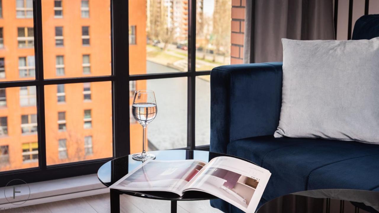 Flatbook - City Center Spa Apartments Dwie Motlawy Gdańsk Exteriör bild